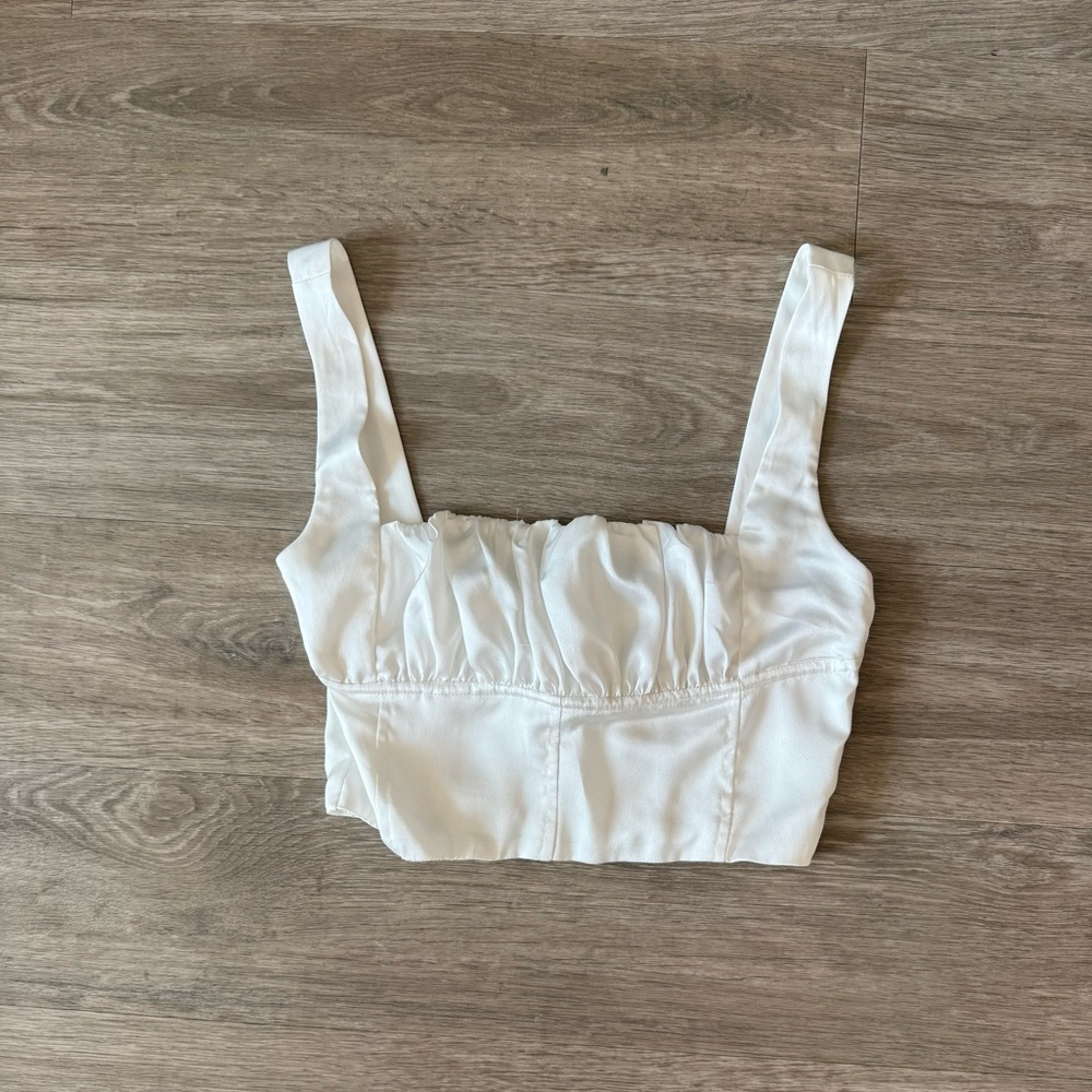 NWOT Tiger Mist Satin White Crop Top, Size XS